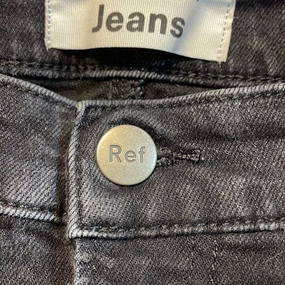 Reformation woman’s black jeans - Picture 10 of 13